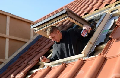 Pose de fenêtres de toit Velux à Fulleren